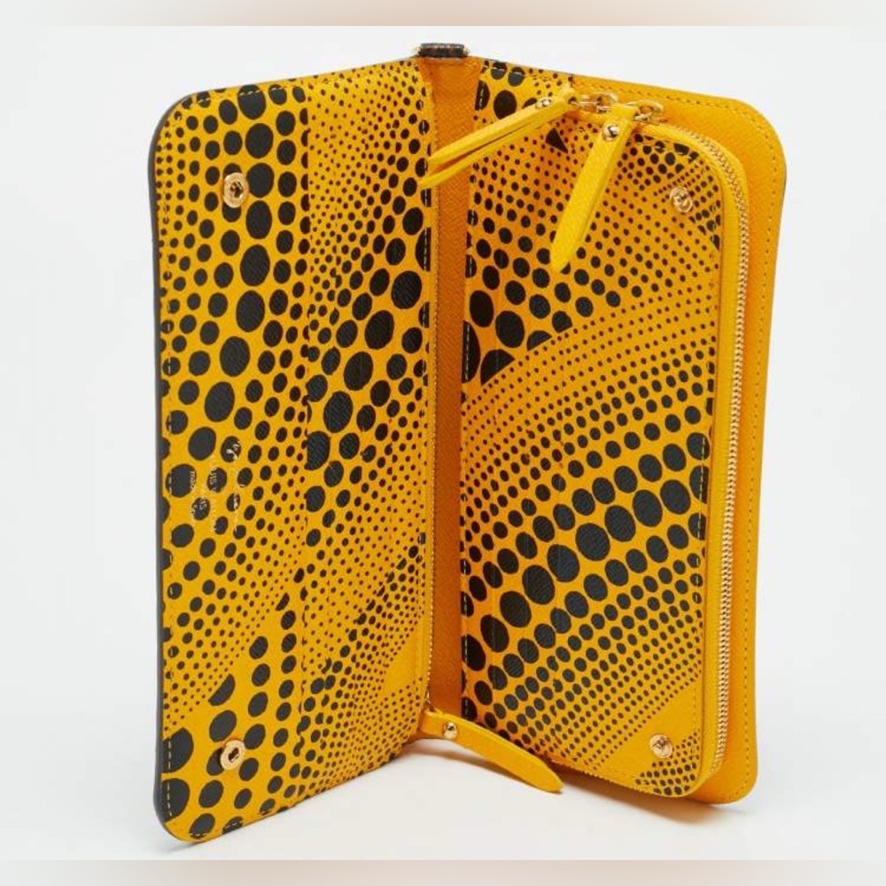 Louis Vuitton x Yayoi Kusama Zippy Wallet Monogram Pumpkin Dots – Full Set NEW